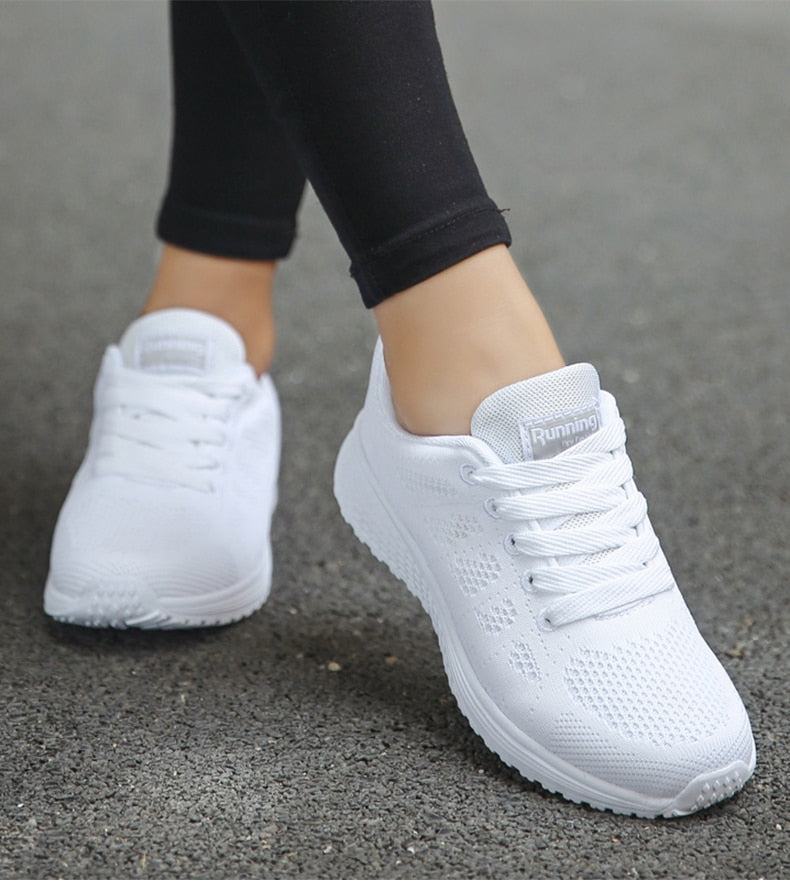 Sandra - Leichte orthopädische Sneaker für Damen