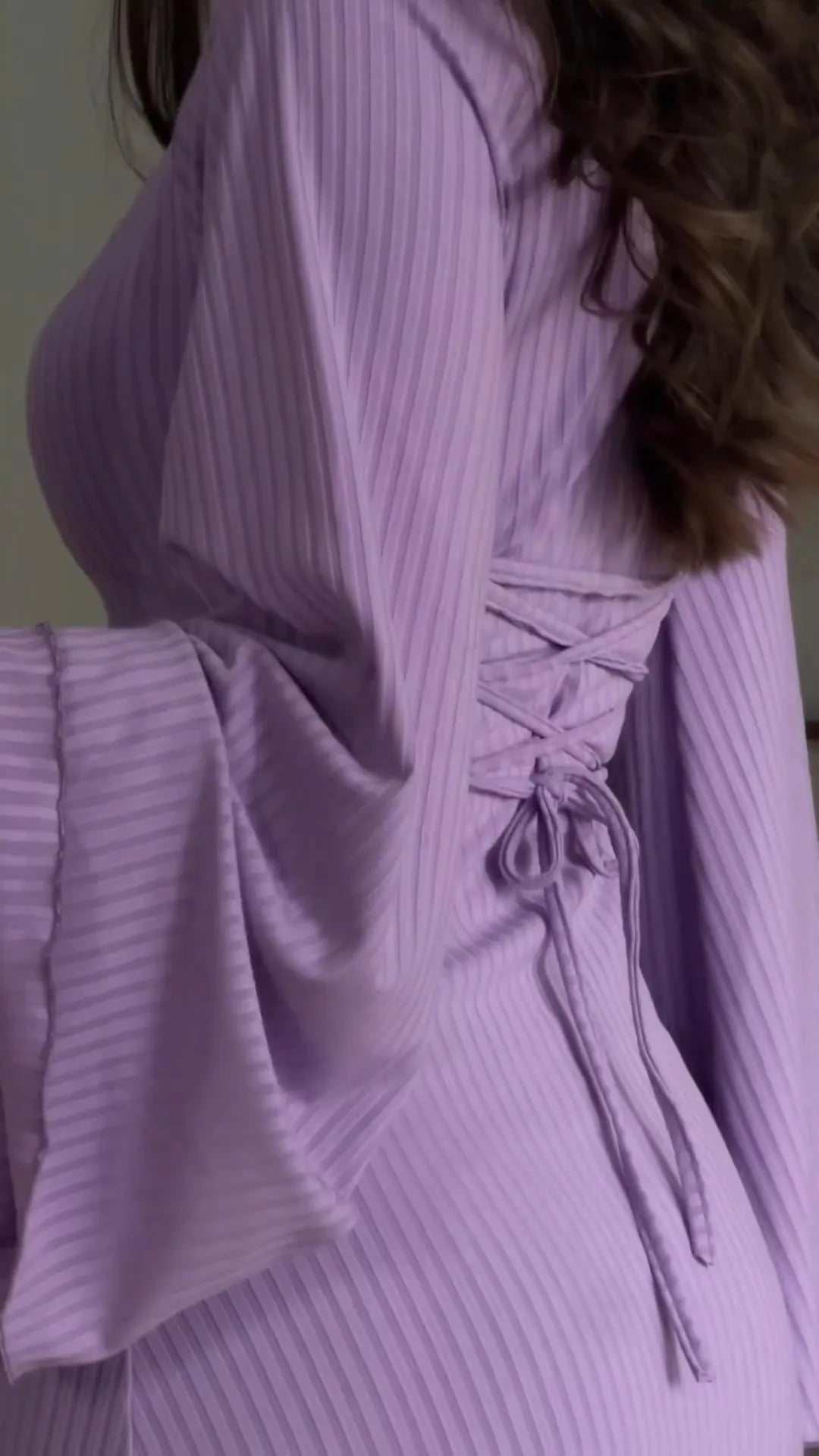 Marlene - Chices geripptes Slim-Fit-Maxikleid