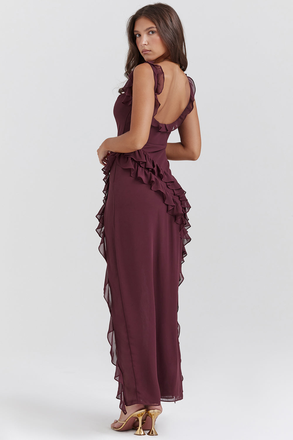 Monika – Elegantes Maxikleid mit Rüschen und Schlitz für Damen